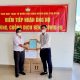 Công ty TNHH Phát triển Công nghiệp KSB ủng hộ UBND huyện Bắc Tân Uyên 2.000 bộ mẫu test nhanh kháng nguyên.